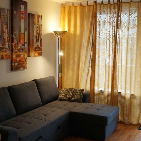 2-Zimmer Apartment Sofia, Gemuetlich Wie Zu Hause Жак Офенбах Екстериор снимка