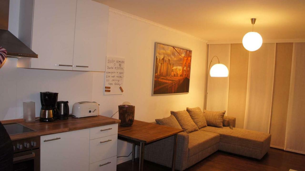 2-Zimmer Apartment Sofia, Gemuetlich Wie Zu Hause Жак Офенбах Екстериор снимка