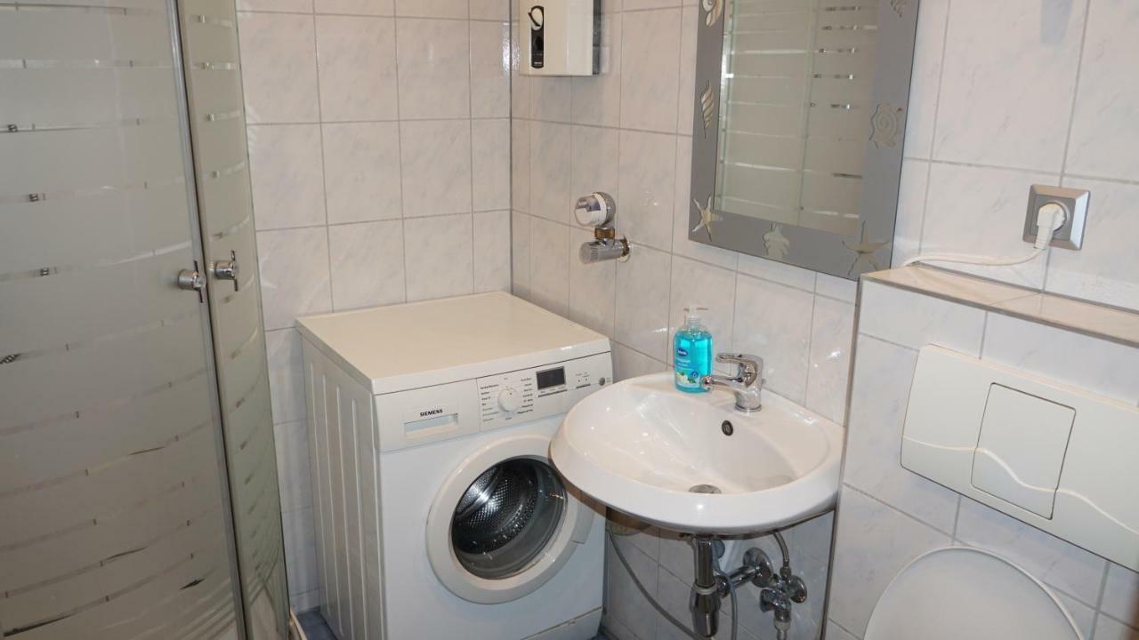 2-Zimmer Apartment Sofia, Gemuetlich Wie Zu Hause Жак Офенбах Екстериор снимка