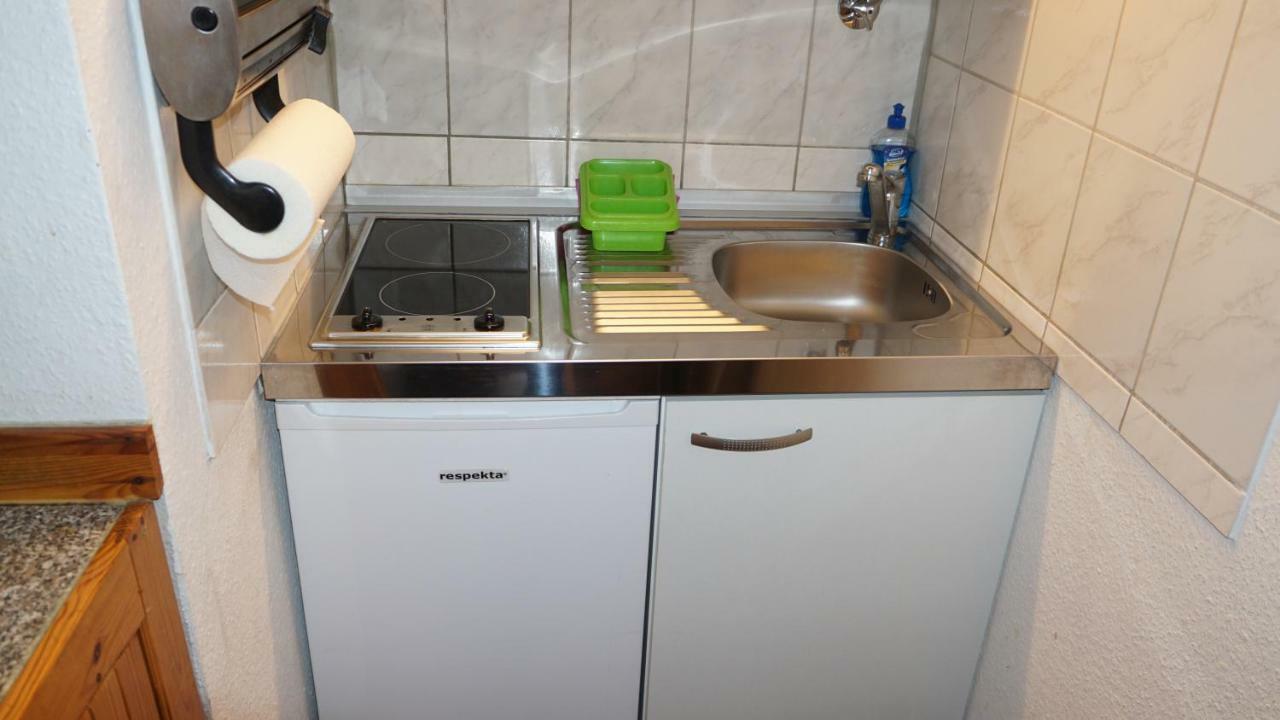 2-Zimmer Apartment Sofia, Gemuetlich Wie Zu Hause Жак Офенбах Екстериор снимка